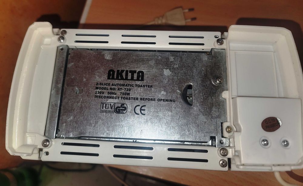Автоматичен тостер за две филийки с таймер AKITA AT-720