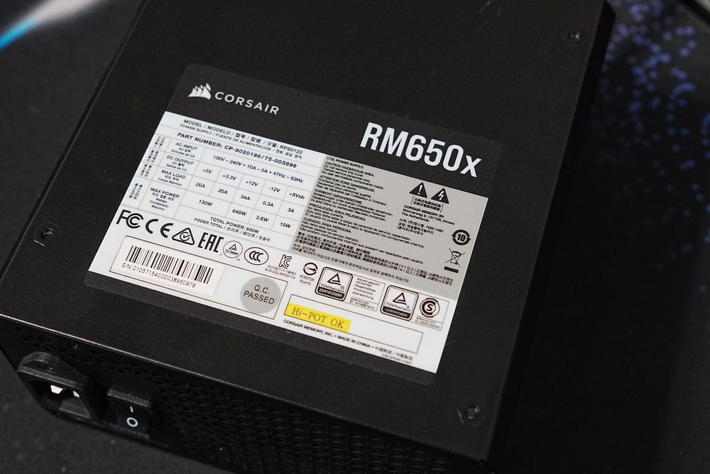 Sursa modulara Corsair RM650X