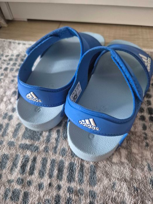 Сандали adidas 33 номер