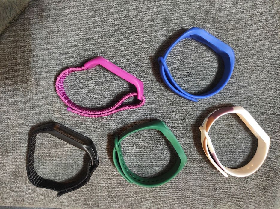 Фитнес гривна Xiaomi Mi Smart Band 6