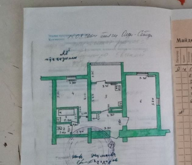 Срочно продаётся своя 2х комнатная квартира