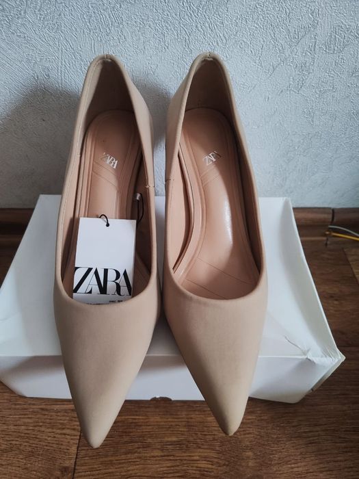 Туфли обсолютно новые