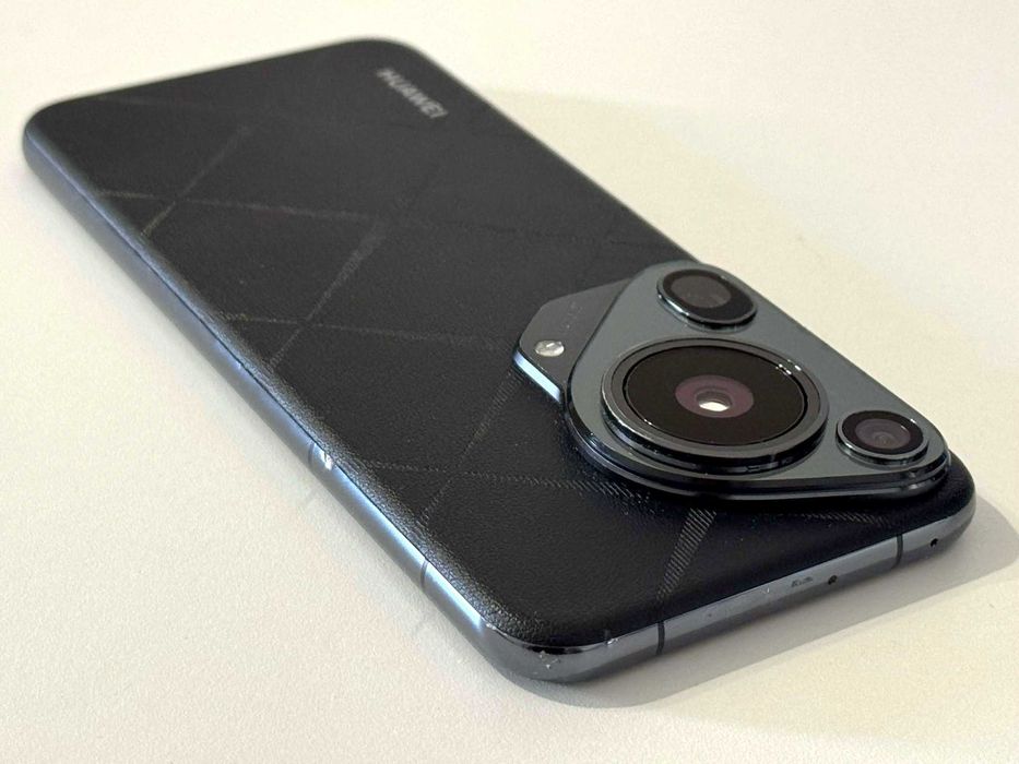 Бартер! Huawei Pura 70 Ultra 512/16GB Black (Черен)