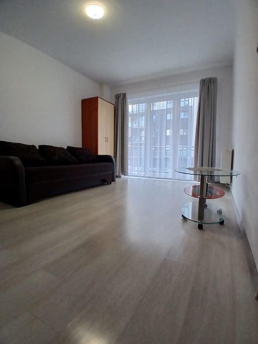 Garsoniera de inchiriat zona coresi la maurer imobiliare tractoru