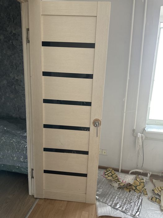 Продам двери б/у