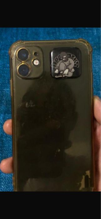 айфон 11 продам или обмен