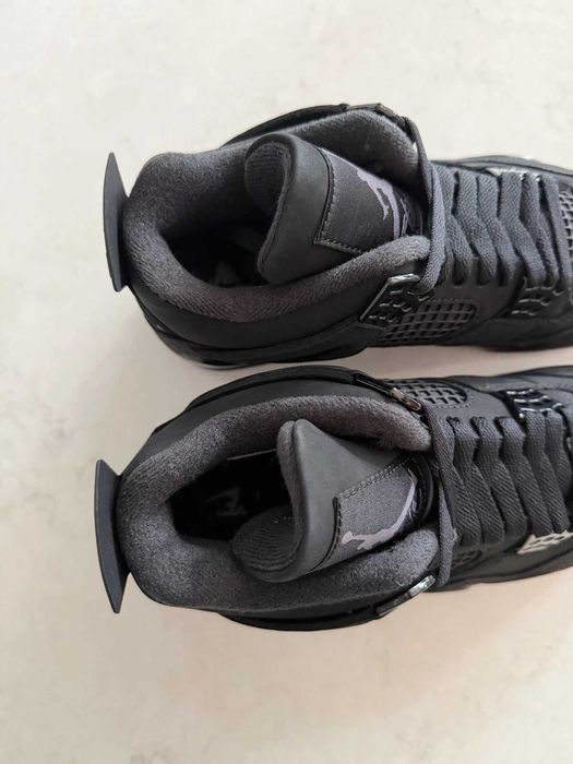 *REDUCERE* Jordan 4 Black Cat - Verificare Colet