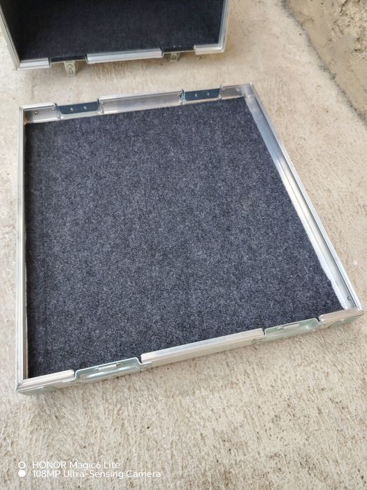 Професионални кутии за пренос на аудиотехника 100лв/бр., 150лв/двет