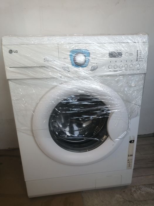 Продам стиральную машину lg
