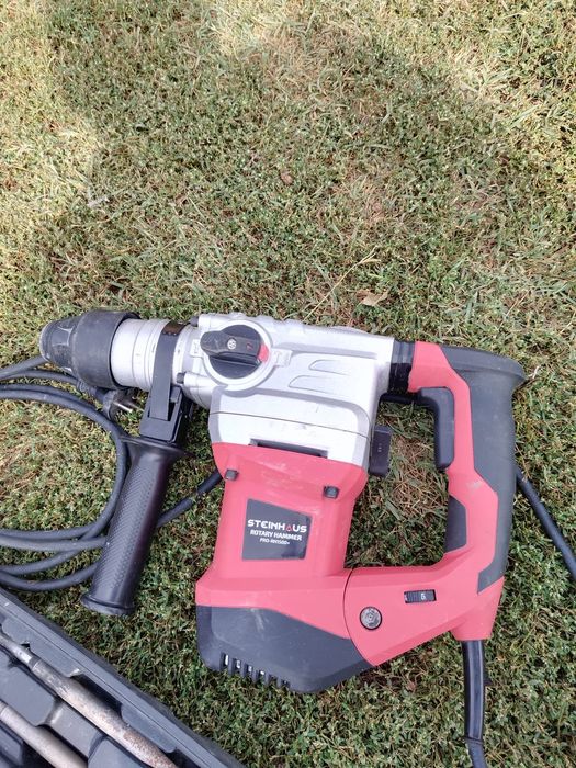 Vand ciocan rotopercutor
