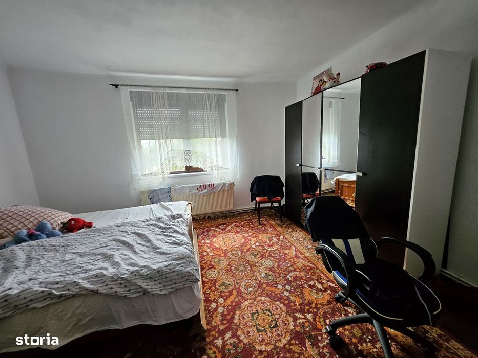 Casa cu 1566 mp teren in sat Mandruloc, com. Vladimirescu, jud. Arad