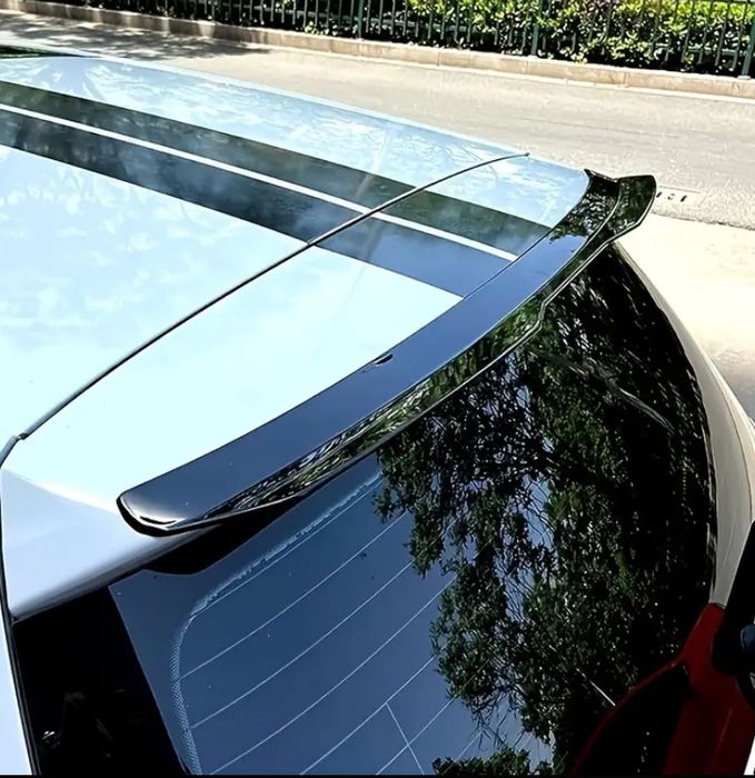 Универсален спойлер