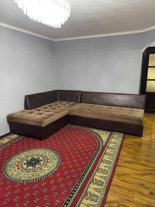 Диван-кровать спальни