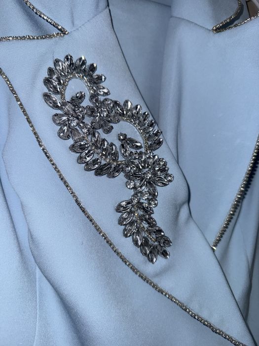 Compleu elegant 8 martie