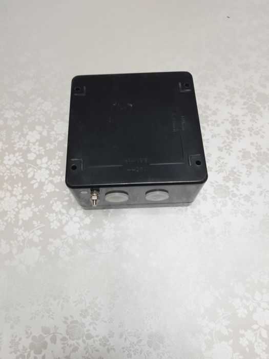 Соединительна коробка JBU-100 EP