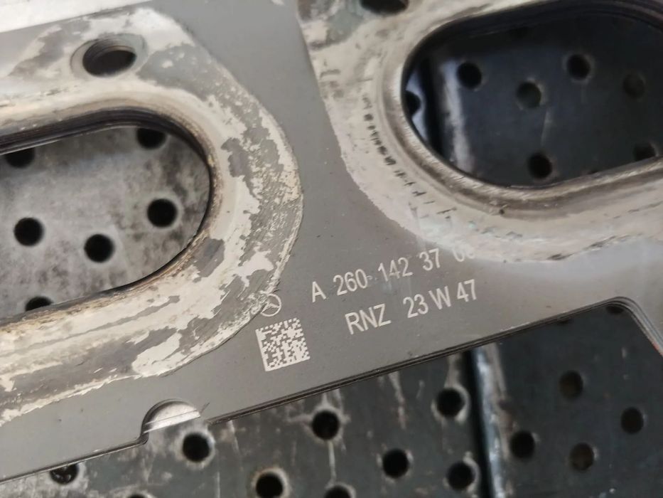 scut protectie termica motor 2.0b 260920 mercedes a-class a35 amg w177  euro 6 a2601423700