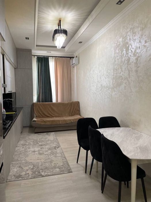 Yunsobod Bodomzor metrosiga yaqin 2xonali kvartira ijaraga beriladi.