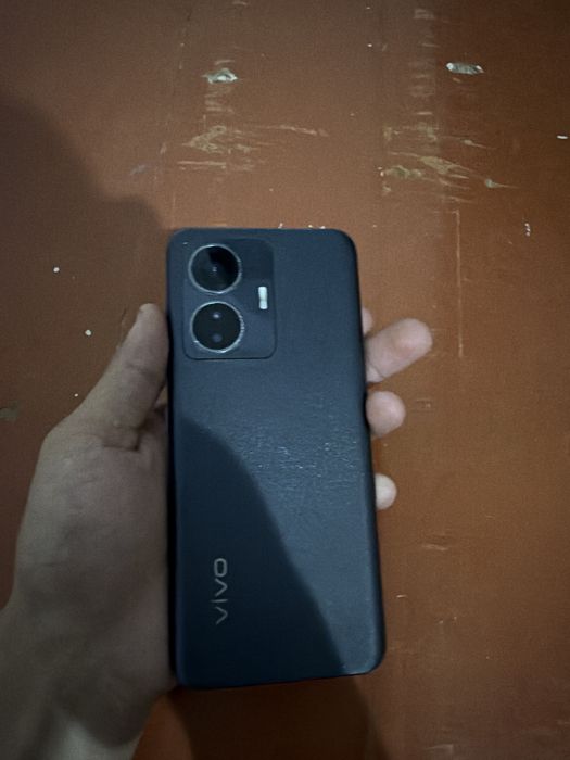 Продам смотрфон Vivo Y55