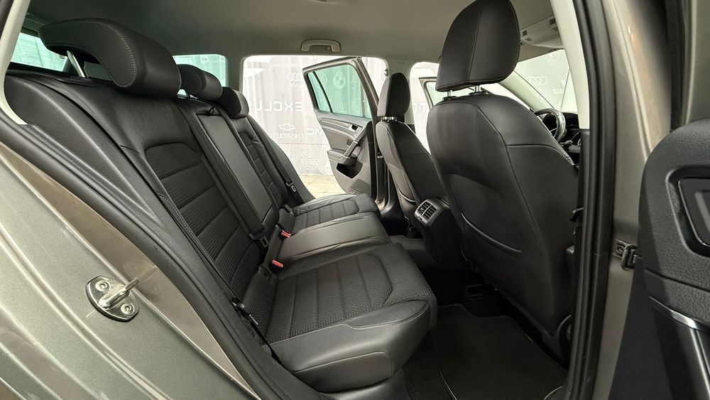Volkswagen Golf / Rate Fixe / Garantie 1 AN / Livrare