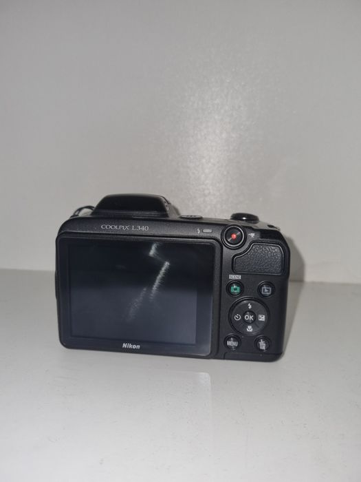 Nikon coolpix l340