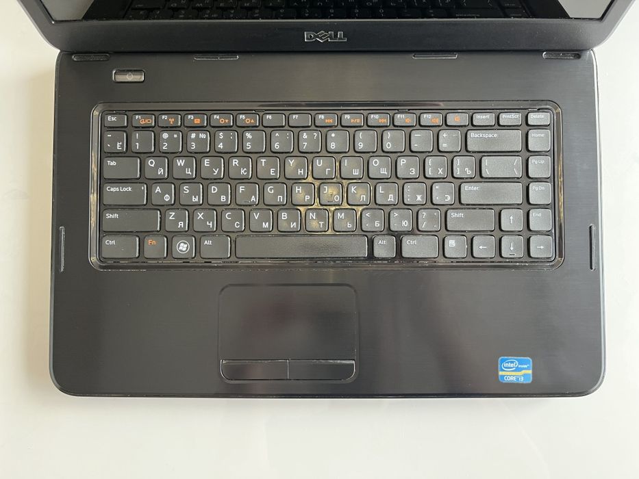 Dell e5050. Core i3. Ram 6gb
