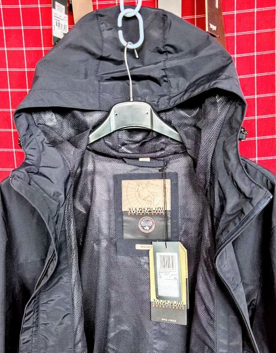 ** geacă *NAPAPIJRI SHELTER 2* XXL *50%redus *Original !!