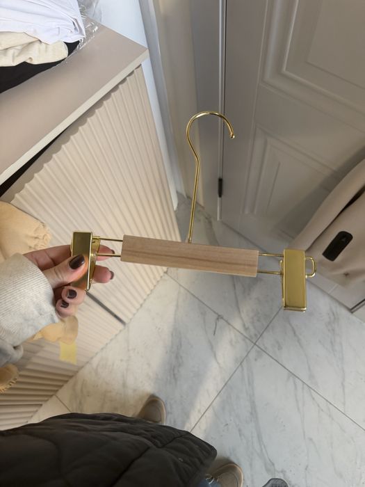 Продам , плечики для детской одежды