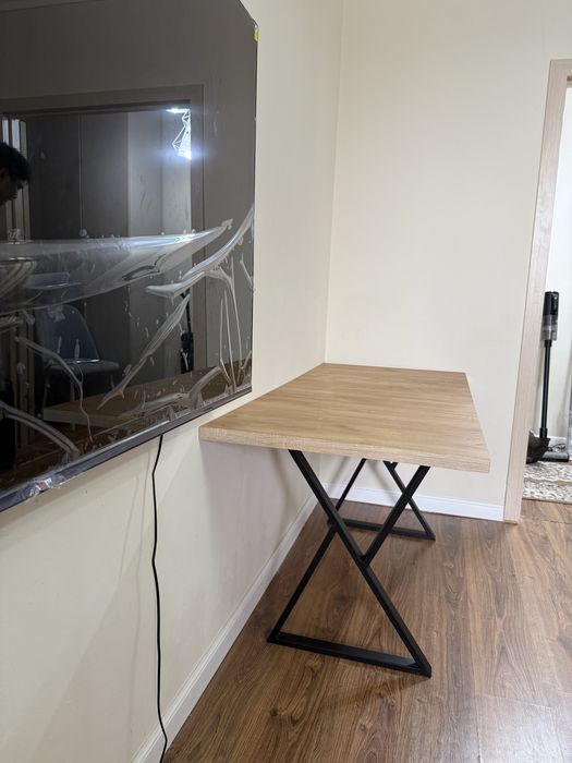 Стол для учебы / работы