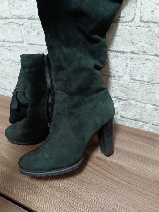 Продам зимние сапоги