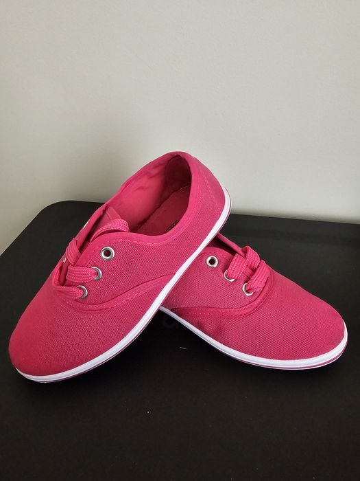 Tenesi/ bascheti/ espadrile/ marimea 28