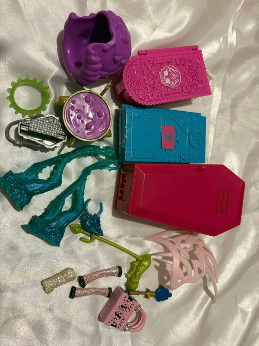 Монстър Хай Monster High