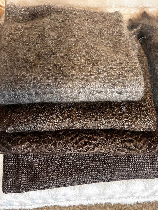 Продам шали пуховые разные