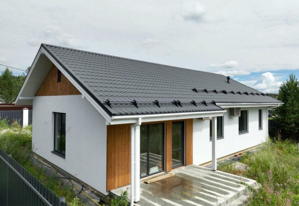 Vand case modulare pe structura metalica