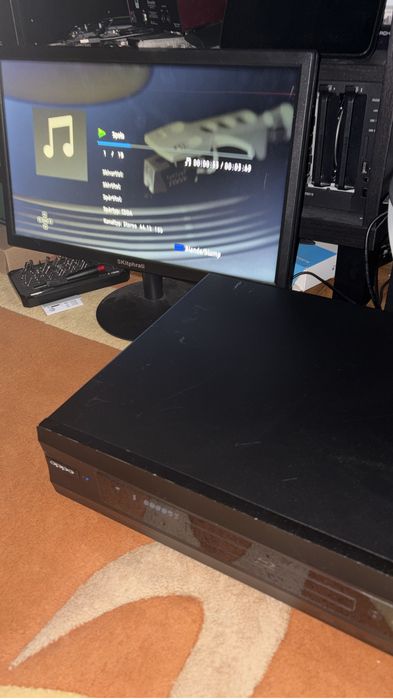 Vând Oppo BDP-95EU  sacd– Player universal high-end / SACD & Blu-ray de referência (DAC ESS Sabre32, XLR)