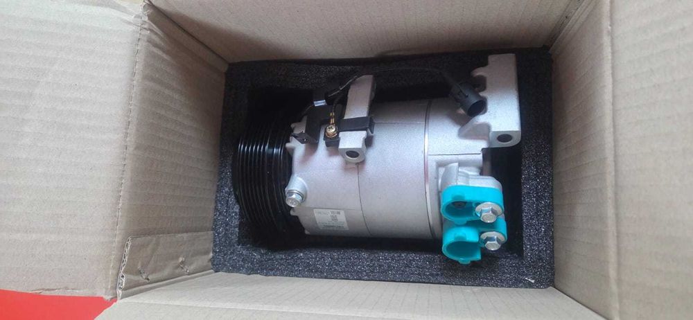 Компрессор кондиционера Hyundai ELANTRA 2011-