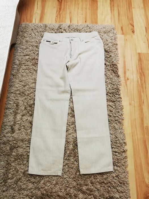 Pantaloni sezon primăvară-vară, Sunde Norway, o alternativă la jeanși