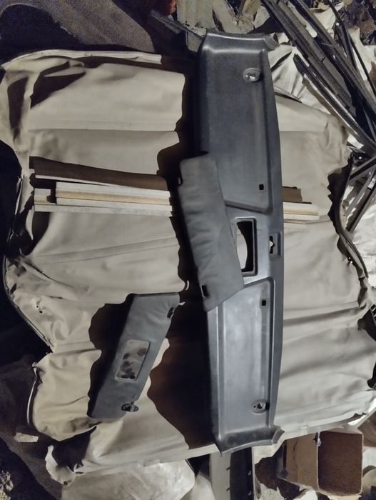 Поталок Мерседес 190