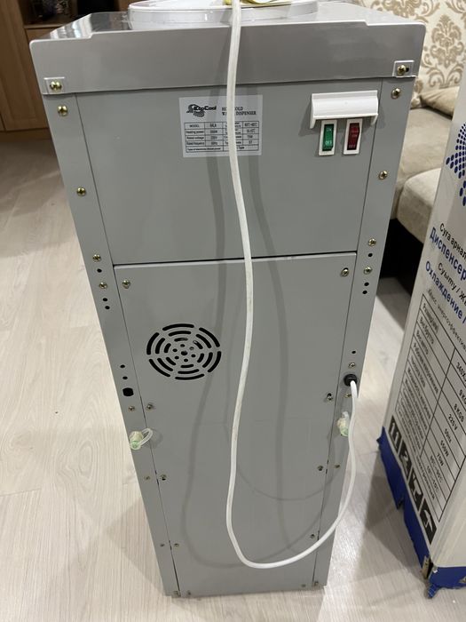 Кулер для воды