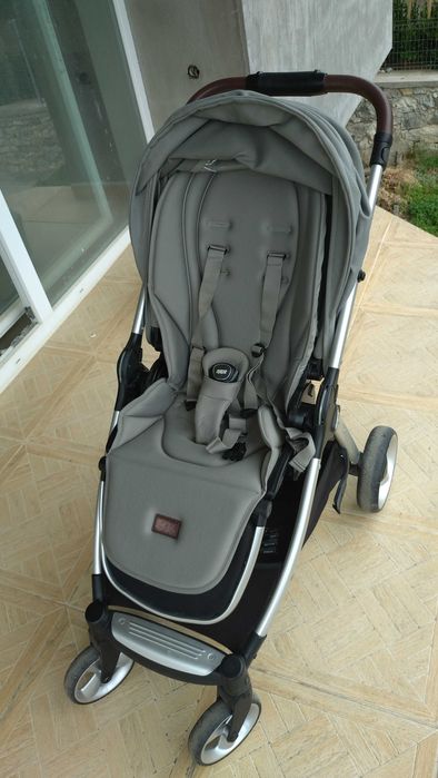 Бебешка количка mamas & papas