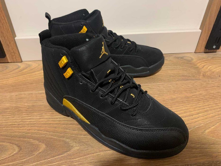 Нови мъжки маратонки Nike Air Jordan 12 Black Taxi размер 42