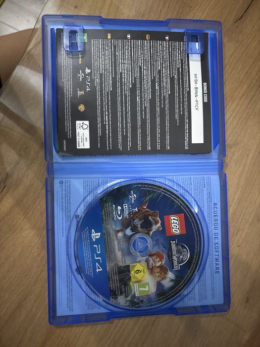 Диск на sony playstation 5 и на 4