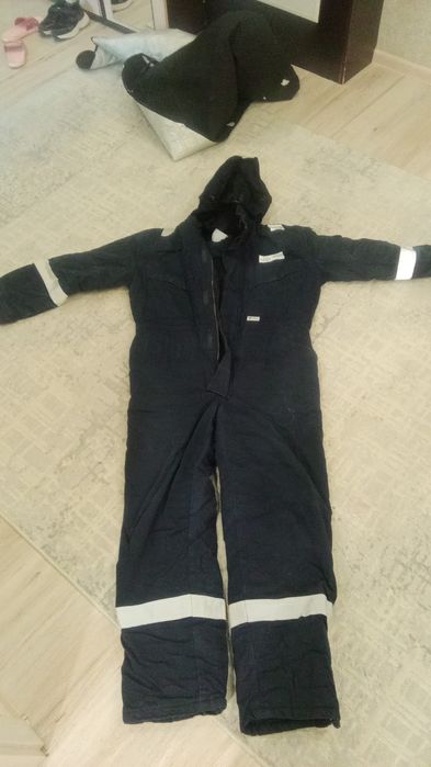 Продам комбинезон