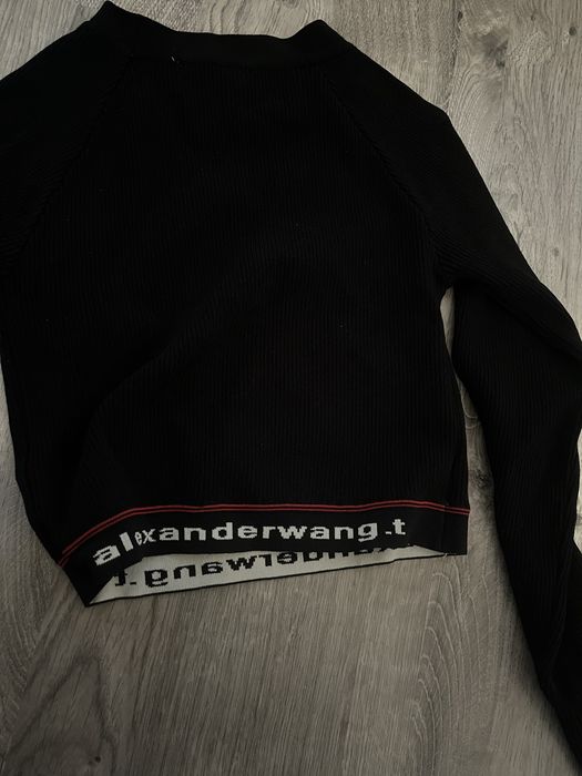 Тениска Nike, Alexander Wang, Zara, Bershka,  Mango