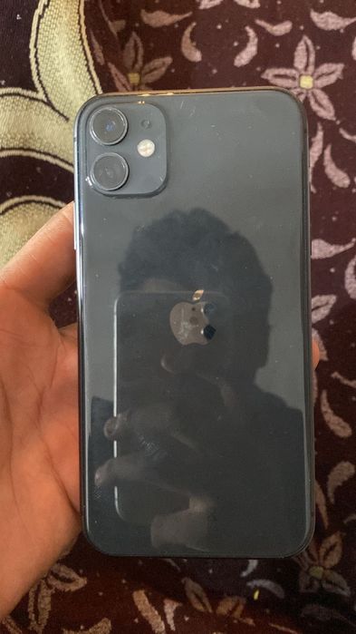 Продаю Iphone 11