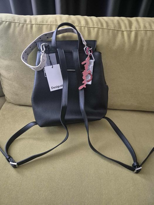 Desigual флорална раница от еко кожа