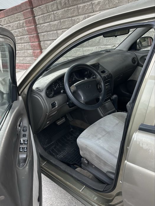 Продам автомобиль Daewoo Leganza 1997