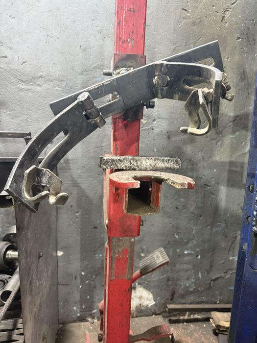 Продам стяжку пружин