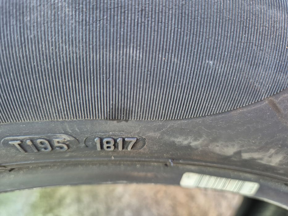 4бр летни гуми пирели Cintoreto7/ 215-55-17/ 2017г/ 5.3 мм.грайфер/