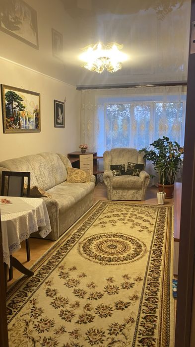 Продам 2-х космнатную