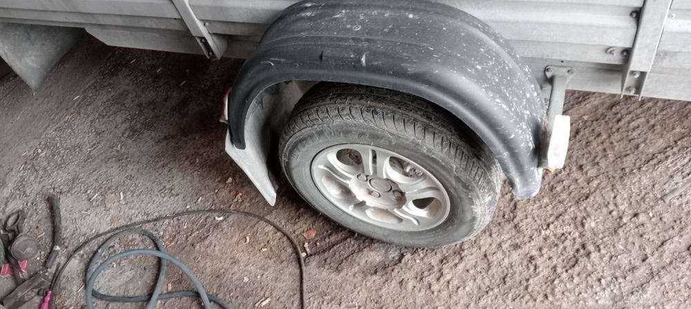 Продам прицеп легковой